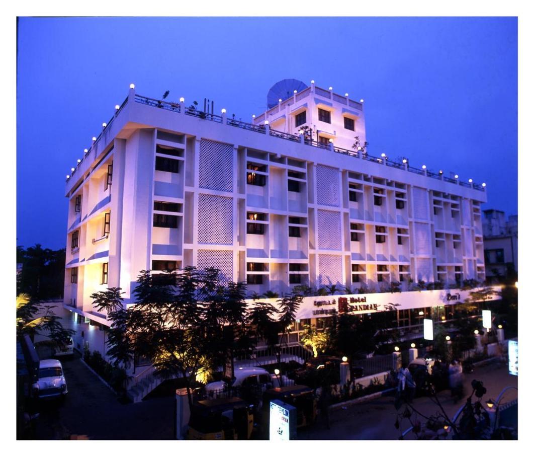 Hotel Pandian Chennai Extérieur photo