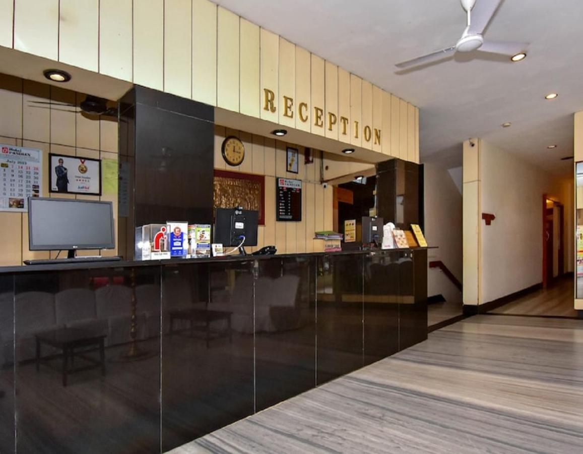 Hotel Pandian Chennai Extérieur photo
